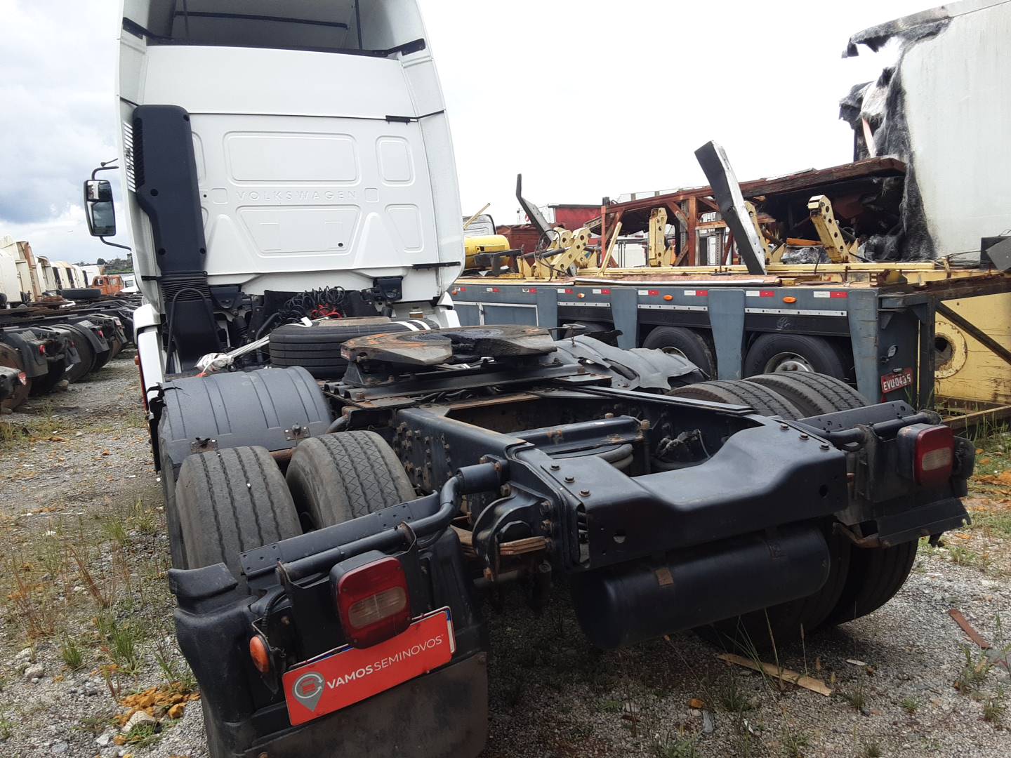 VOLKSWAGEN CONSTELLATION 25.420