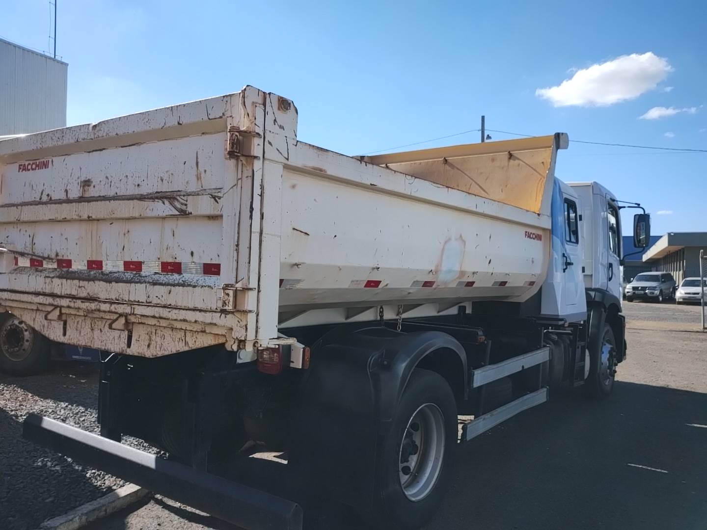 17-230 E CONSTELLATION 2P (DIESEL)(E5)