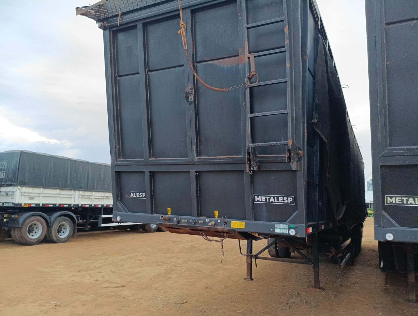 SR CAVAQUEIRA PISO MÓVEL