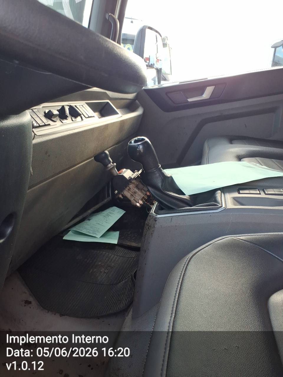 VOLKSWAGEN/11.180 DRC 4X2
