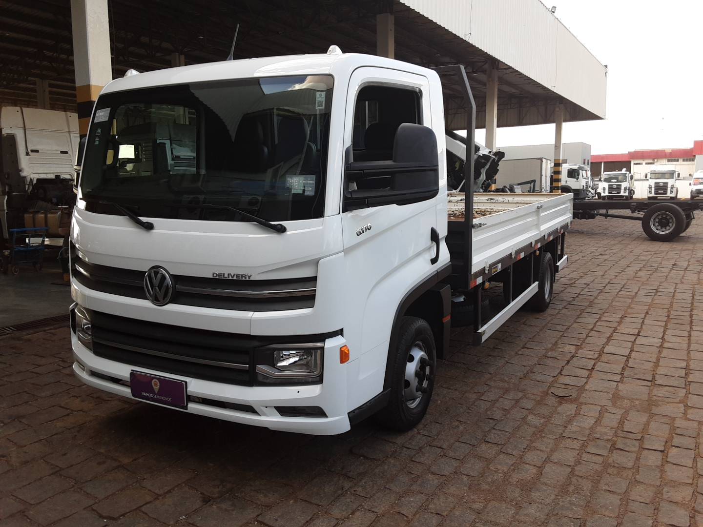 VOLKSWAGEN/6.170 DRF 4X2