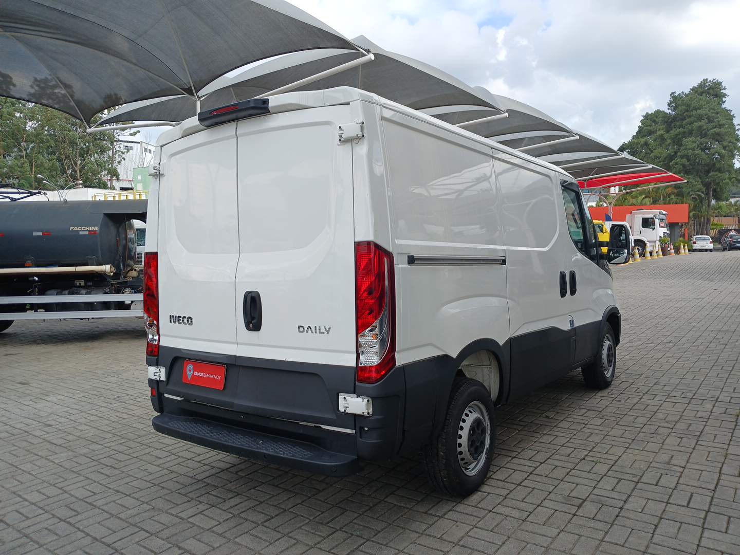 IVECO/DAILY 30-130 VAN