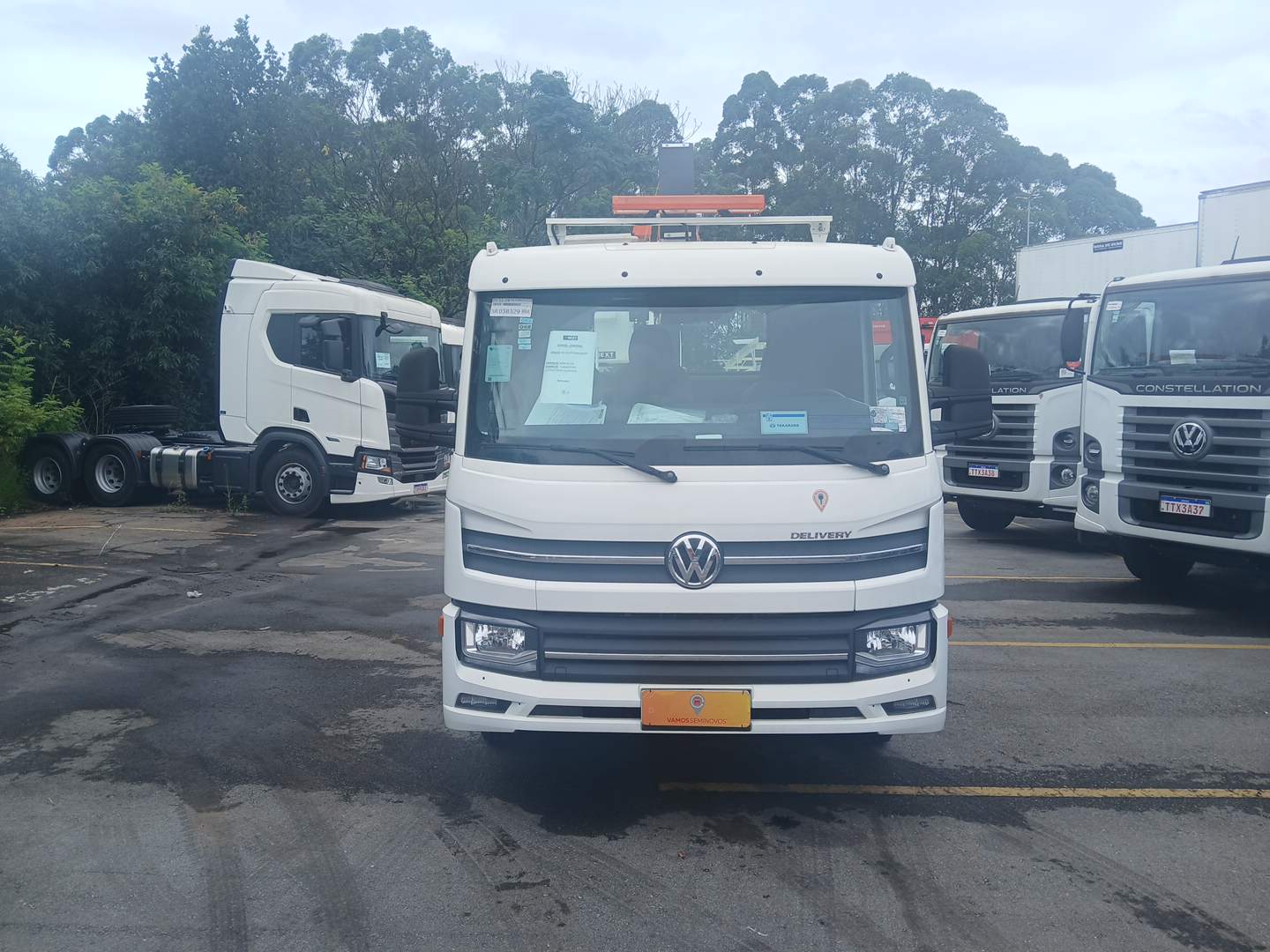 VOLKSWAGEN/EXPRESS DRF 4X2