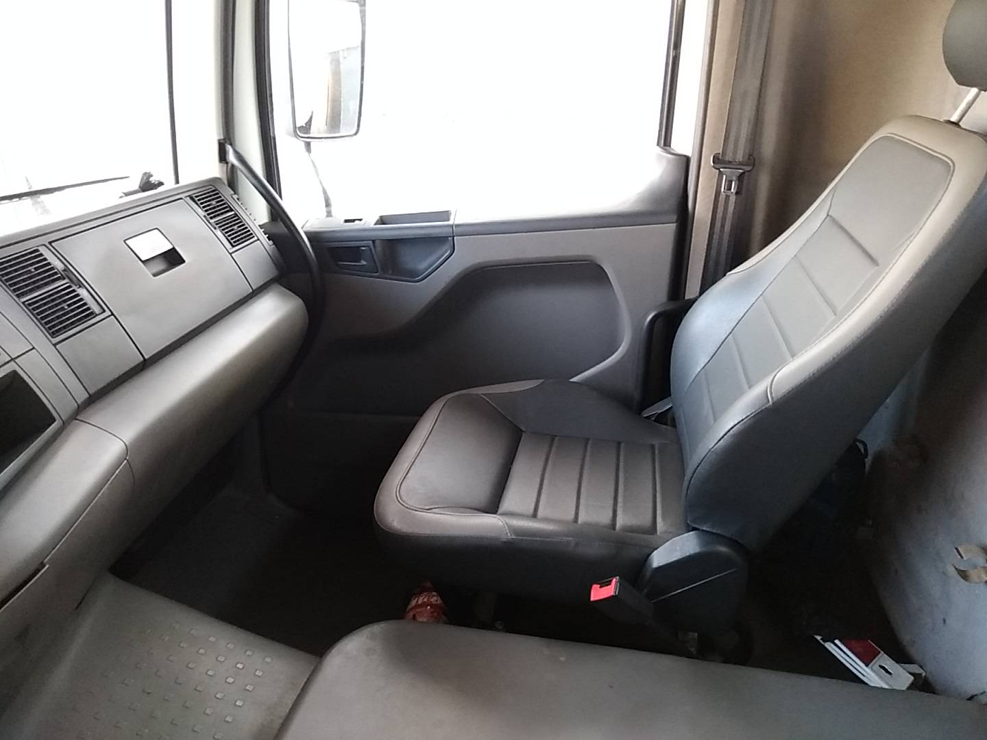 VOLKSWAGEN/26.280 CRM 6X4