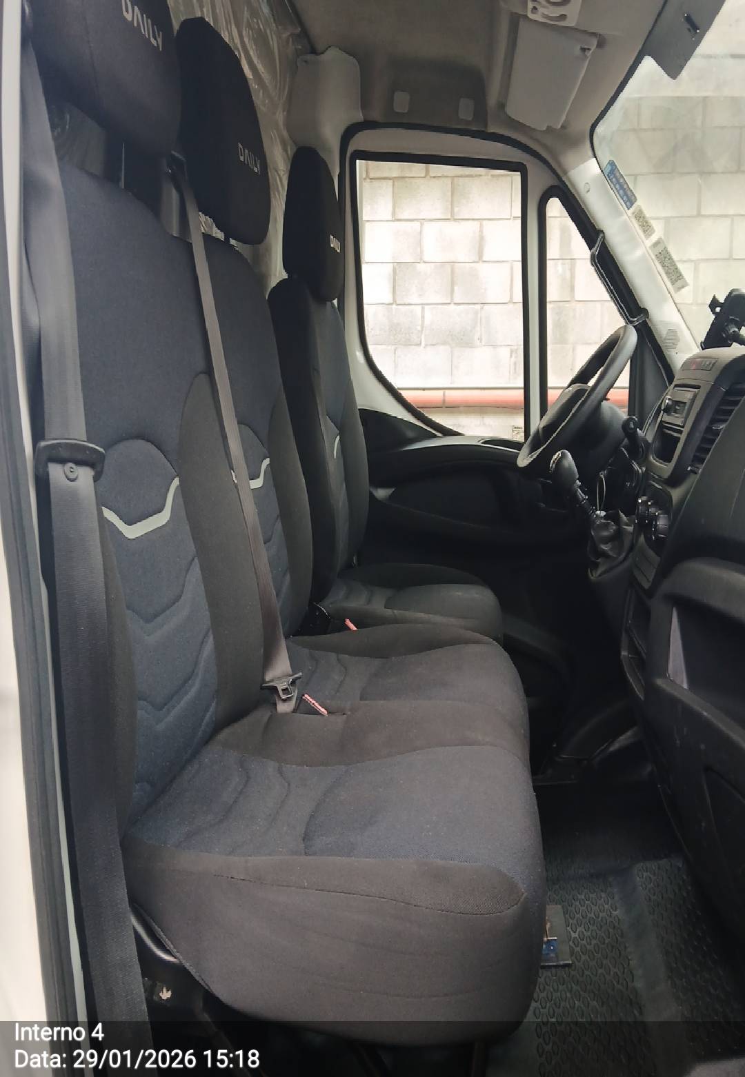 IVECO/DAILY 30-130 VAN