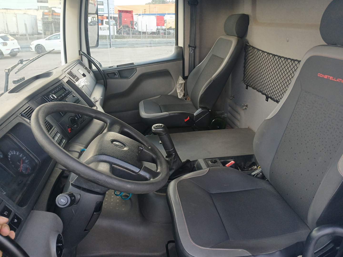 24-280 E CONSTEL. 6X2 2P (DIESEL)(E5)