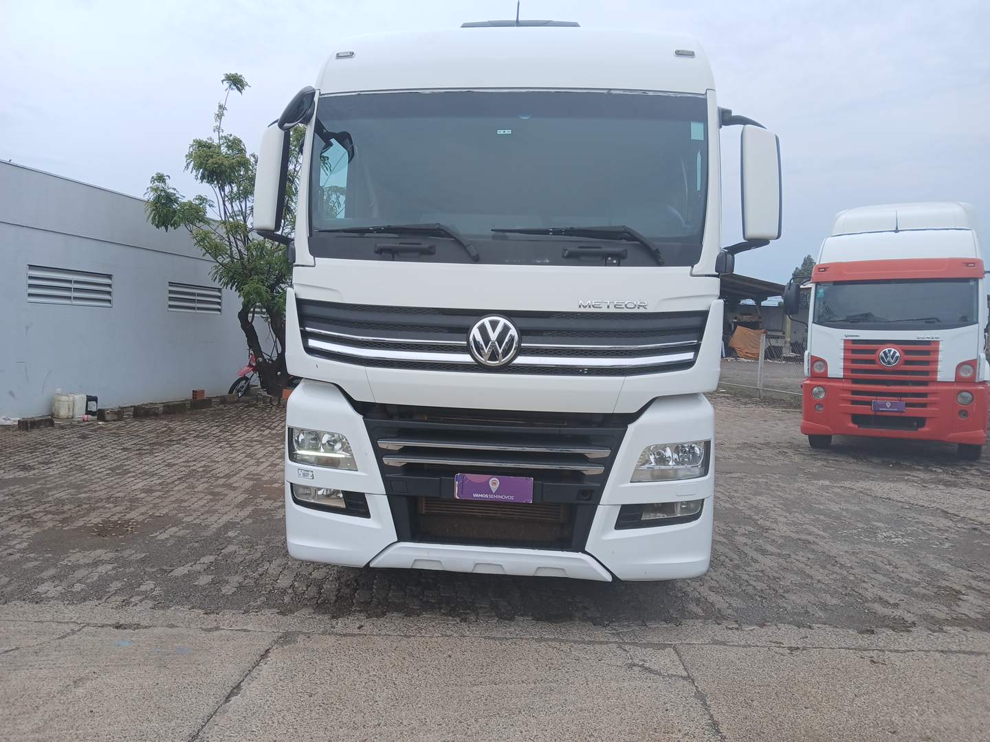 VOLKSWAGEN/29.520 METEOR 6X4