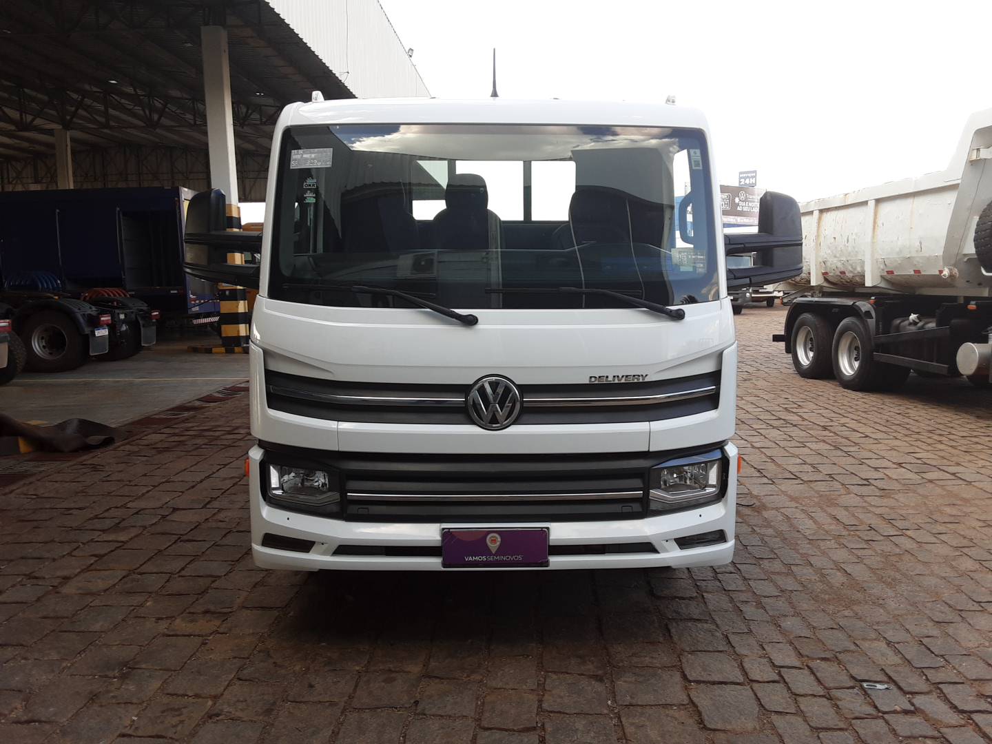 VOLKSWAGEN/6.170 DRF 4X2