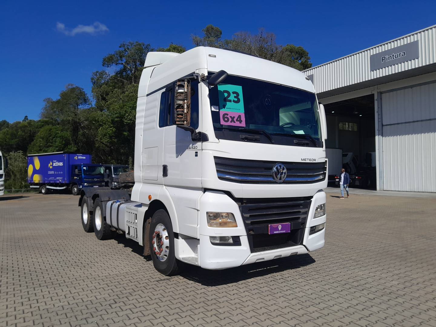 VOLKSWAGEN/29.520 METEOR 6X4