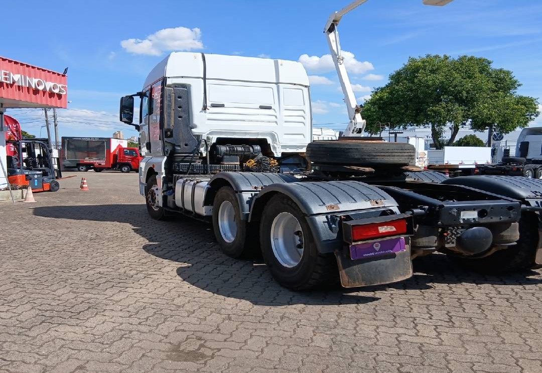 VOLKSWAGEN/29.520 METEOR 6X4