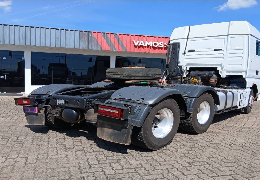 VOLKSWAGEN/29.520 METEOR 6X4