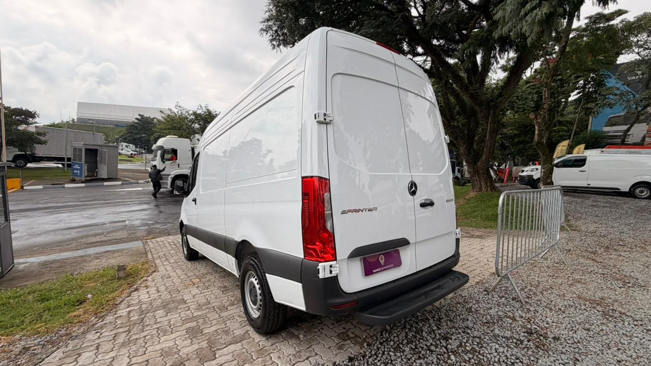 MERCEDES-BENZ/315CDI STREET F